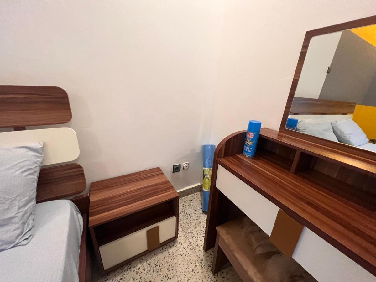 Smb-Gn Residence Lambandji - Electricite Et Wifi H24 Conakry Exteriör bild