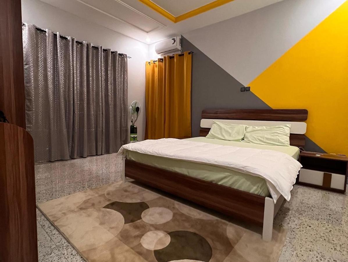 Smb-Gn Residence Lambandji - Electricite Et Wifi H24 Conakry Exteriör bild