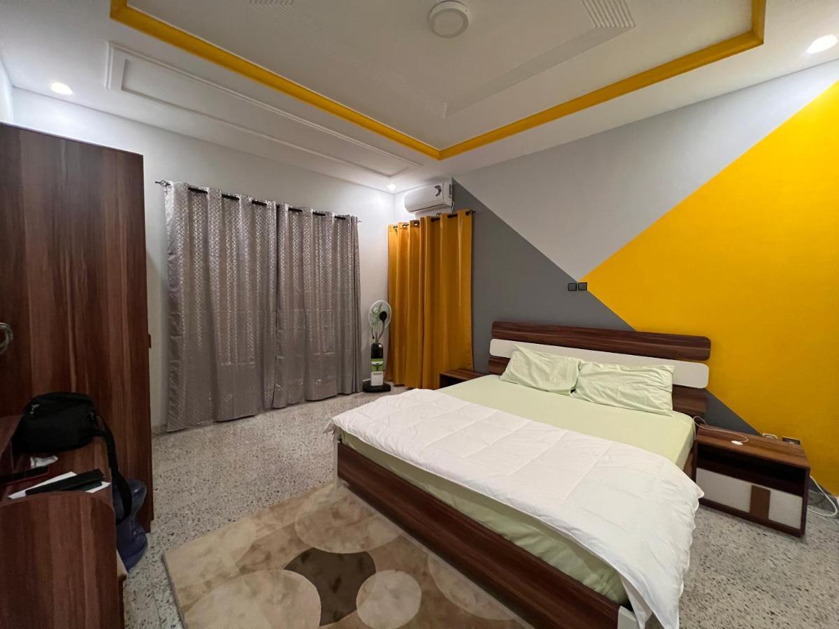 Smb-Gn Residence Lambandji - Electricite Et Wifi H24 Conakry Exteriör bild